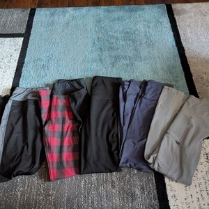 Old Navy Women's Leggings - Black, Red, Gray, Blue